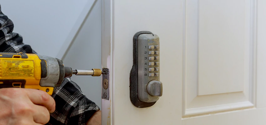 Digital Locks For Home Invasion Prevention in Dunedin, FL